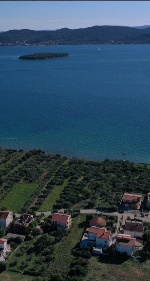 S&M Camping Sveti Filip i Jakov Dış mekan fotoğraf