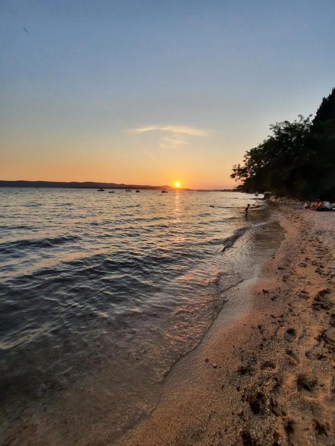 S&M Camping Sveti Filip i Jakov Dış mekan fotoğraf