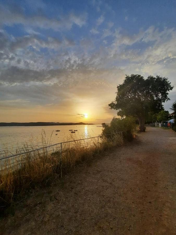 S&M Camping Sveti Filip i Jakov Dış mekan fotoğraf