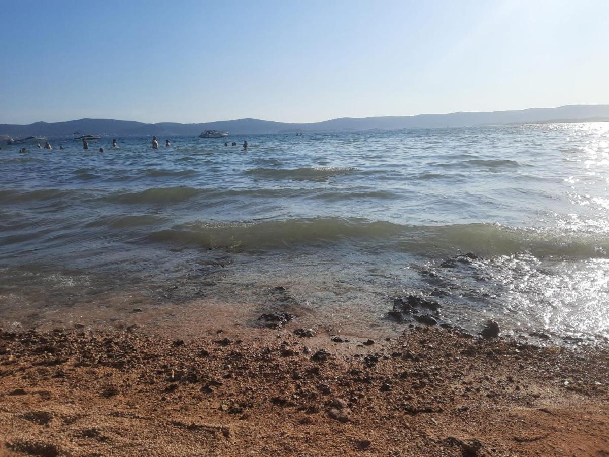 S&M Camping Sveti Filip i Jakov Dış mekan fotoğraf